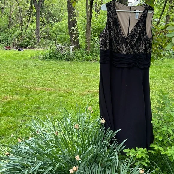 Studio 1940 Dresses | Studio 1940 Evening Dress Size 18 | Color: Black | Size: 18w | Pljack123's Closet Studio 1940 Dresses | Studio 1940 Evening Dress Size 18 | Color: Black | Size: 18w | Pljack123's Closet